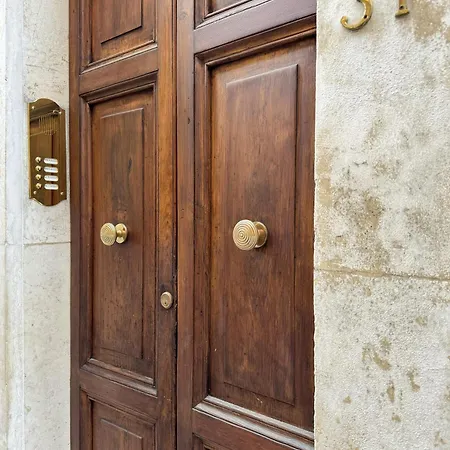 Апартаменты Vatican Attic With Terrace *